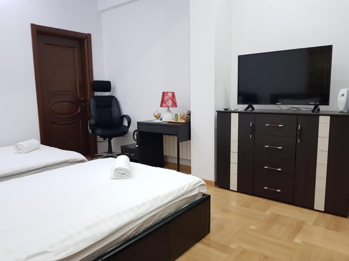Ferienwohnung Apartament Langa Monza Bukarest Exterior foto